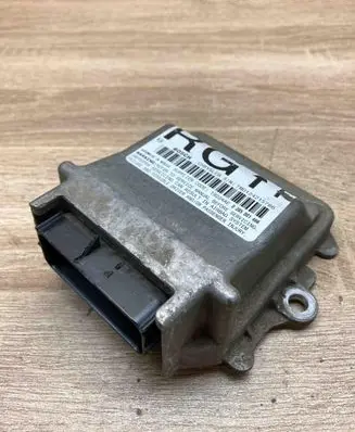 Chrysler Grand Voyager IV Airbag control unit/module 04748604AB 0285001466