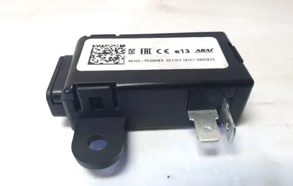 KIA Sorento USB socket connector 96125P2300WK