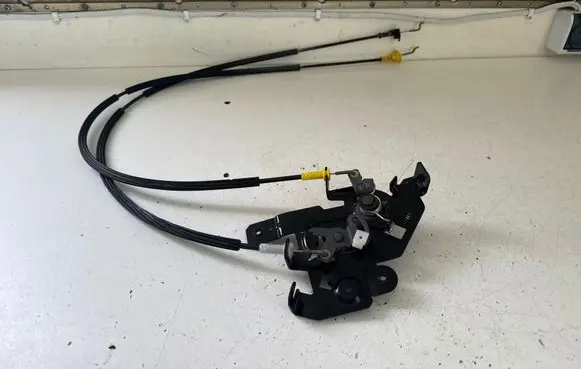 Opel Vivaro Sliding door lock 8200004829 198001001 91166040