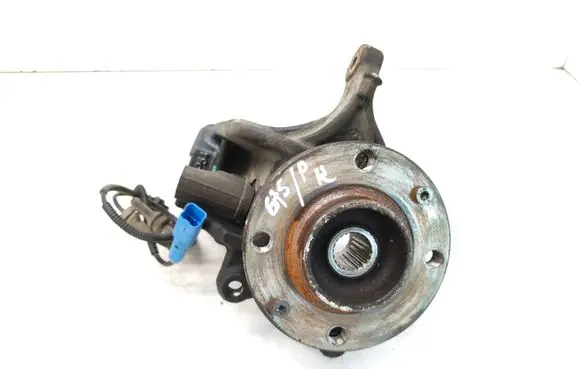 Peugeot 208 Front wheel hub spindle knuckle