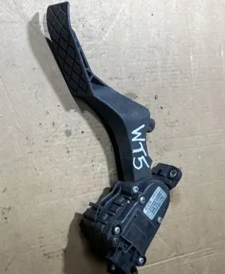 Volkswagen Transporter - Caravelle T5 Accelerator throttle pedal 7H1721503D 6PV00849503