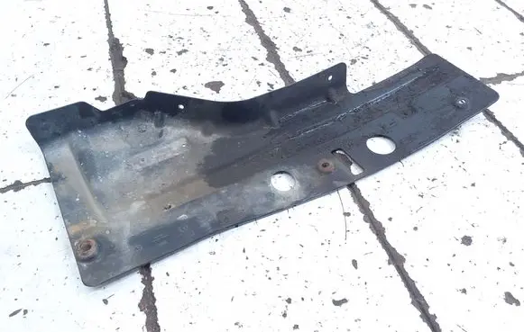 Engine splash shield/under tray