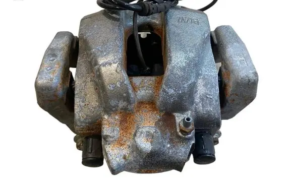 BMW X3 F25 Front brake caliper 6790921 34106790921