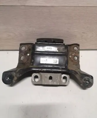 Volkswagen Golf VII Gearbox mount 5Q0199555S