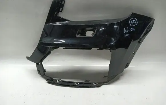 Audi Q2 - Front bumper corner part panel trim 81A807437
