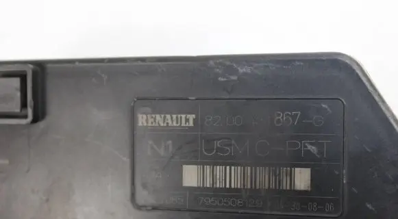 Renault Megane II Comfort/convenience module 8200481867 7950508129