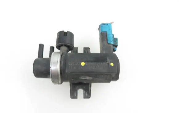 Peugeot 206 Valve vacuum 