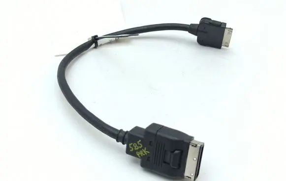 Mercedes-Benz C W204 iPod connector socket A0018278404