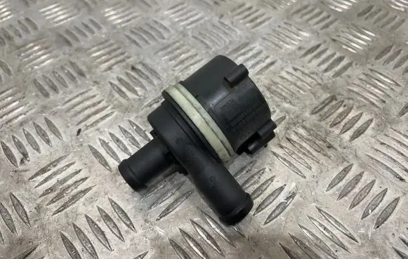 Volkswagen Polo V 6R Electric auxiliary coolant/water pump 6R0965561A