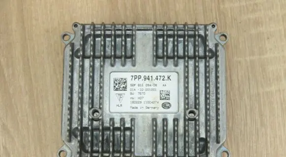 Audi A8 S8 D4 4H LED ballast control module 7PP941472K