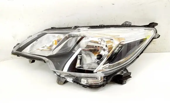 Mitsubishi Space Star Headlight/headlamp 8301D445