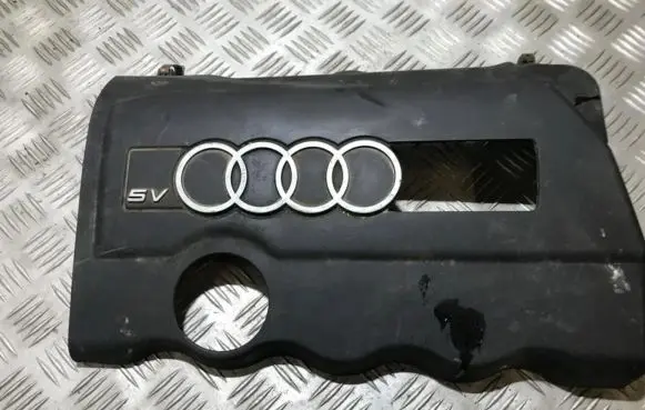 Audi A4 S4 B5 8D Engine cover (trim) 058103724c