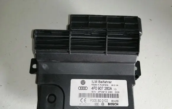 Audi A6 S6 C6 4F Power management control unit 4F0907280A