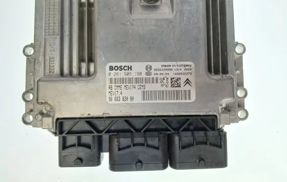 Peugeot 207 Engine control unit/module 9666382080 9666320880 0261S05190