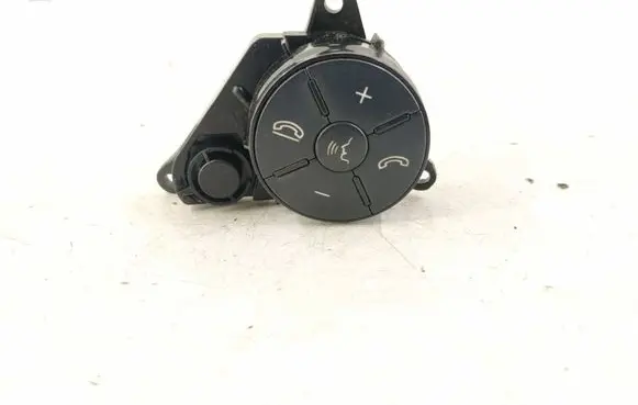 Mercedes-Benz R W251 Steering wheel buttons/switches 1648700658 A1648700658
