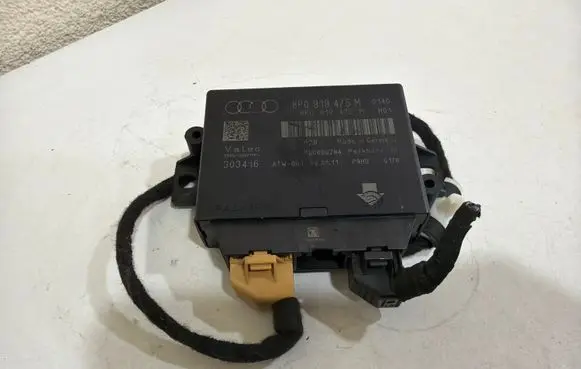 Audi A3 S3 8P Parking PDC control unit/module 8P0919475M