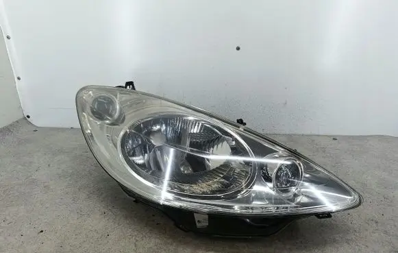 Peugeot 1007 Headlight/headlamp 