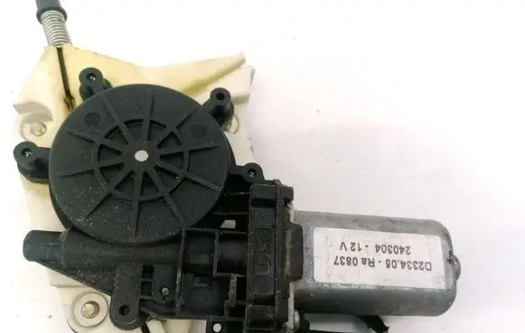 Alfa Romeo 156 Front door window regulator motor 24030412V D233405
