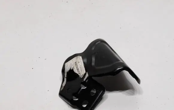 Skoda Fabia Mk3 (NJ) Fender mounting bracket 6V0821141