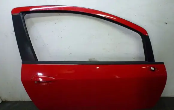 Fiat Grande Punto Front door