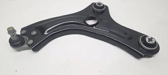 Renault Clio V Front lower control arm/wishbone 545019665R