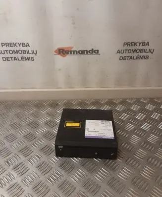 Volvo V70 CD/DVD changer 6G9210E887BH 31260077