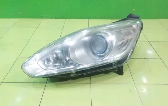 Ford C-MAX II Headlight/headlamp 89502243