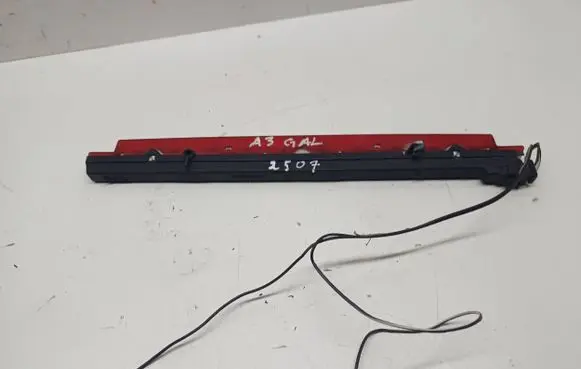 Audi A3 S3 8L Third/center stoplight 8D9945097B
