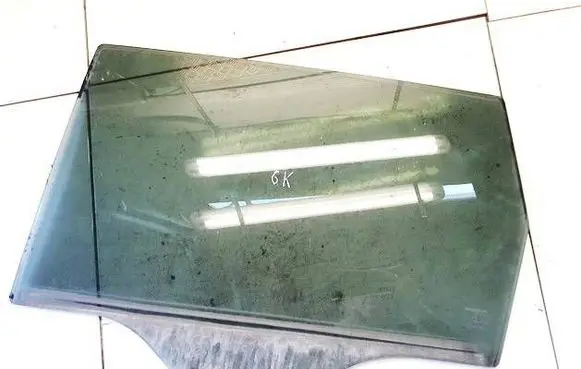 Honda FR-V Rear door window glass AS3