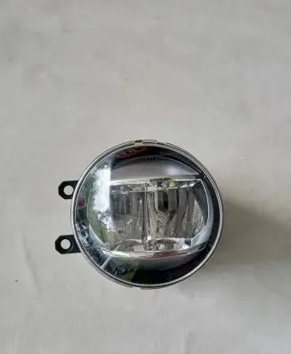 Lexus IS 220D-250-350 Front fog light 123tffs52352