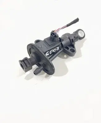 Clutch slave cylinder