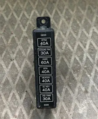 Mazda 626 Fuse box set GE6S