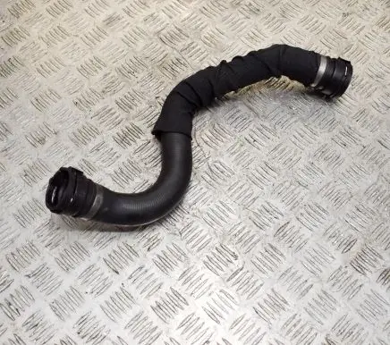 BMW M3 e92 Engine coolant pipe/hose