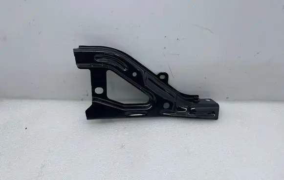 Tesla Model Y Fender mounting bracket 309652300 09325 209962300A