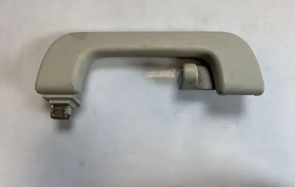 Audi Q7 4M Rear interior roof grab handle 8R0857607J