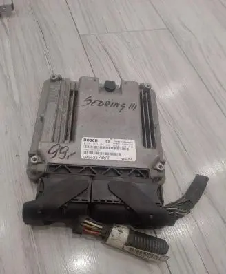 Chrysler Sebring (JS) Engine control unit/module ECU P05033700AF