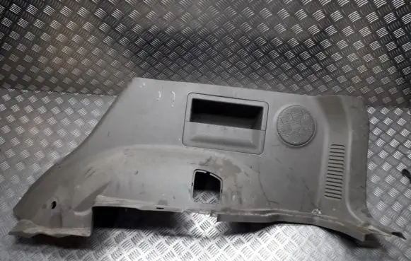 Other trunk/boot trim element