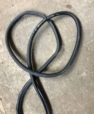 Opel Grandland X Front door rubber seal 9811537480