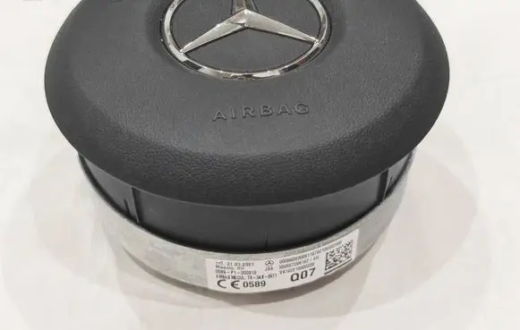 Mercedes-Benz GLA H247 Steering wheel airbag 3103202 00086083009 309557298162