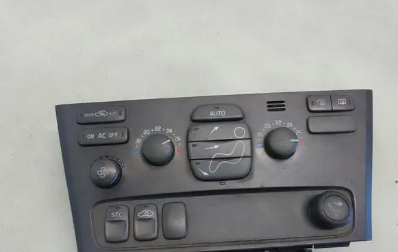 Volvo S60 Climate control unit 7923