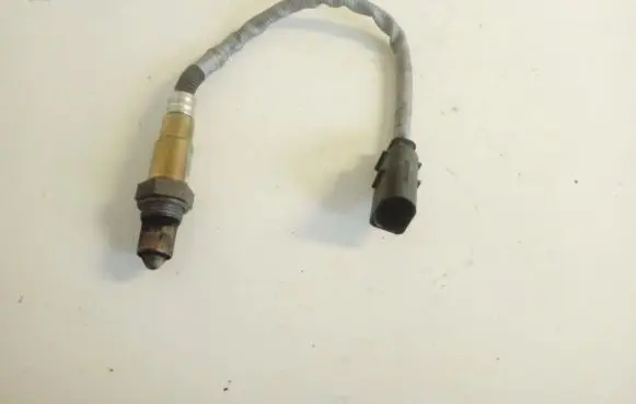 Mercedes-Benz ML W164 Lambda probe sensor 0281004201