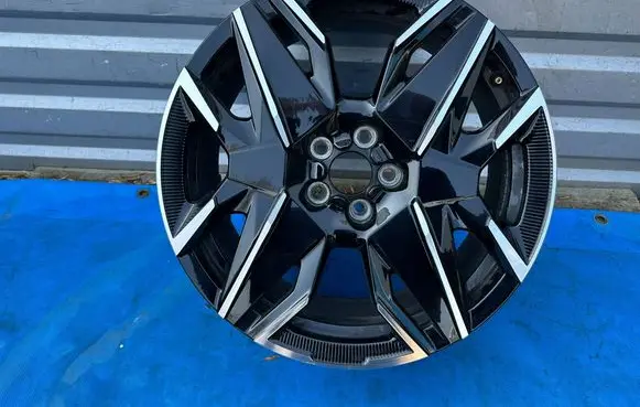 Peugeot 3008 III R19 alloy rim 9842668980