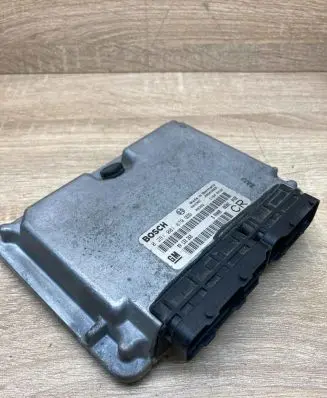 Opel Astra G Engine control unit/module ECU 09133268 0281001870