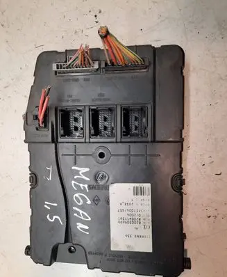 Renault Megane II Comfort/convenience module 8200309690 S118400220D