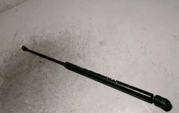Volkswagen PASSAT B5 Tailgate/trunk strut/damper 1J6827550