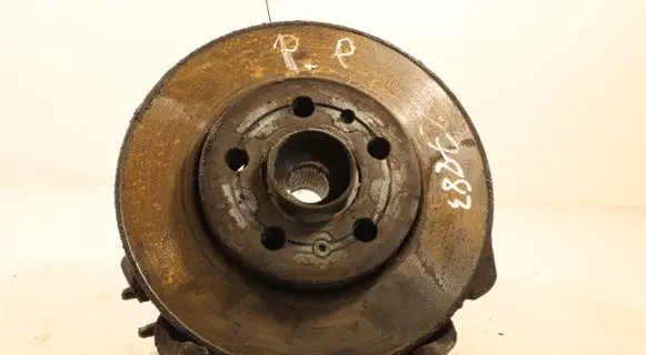 Volkswagen Polo V 6R Front wheel hub spindle knuckle 