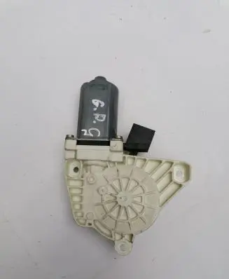 Mercedes-Benz A W169 Rear door window regulator motor AA1698202842
