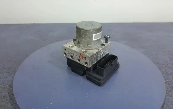 Hyundai i30 ABS Pump 58900-A6230