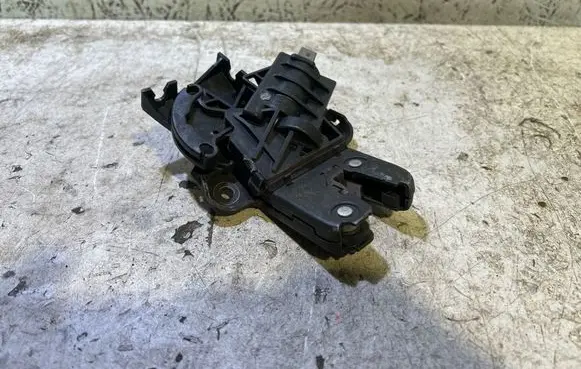 Audi A6 S6 C6 4F Tailgate/trunk/boot lock/catch/latch 4E0827505C