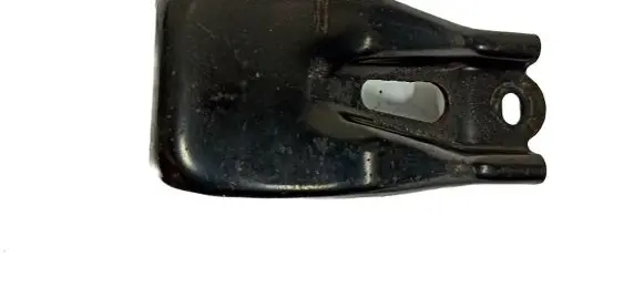 Toyota Prius (XW20) Gearbox mounting bracket